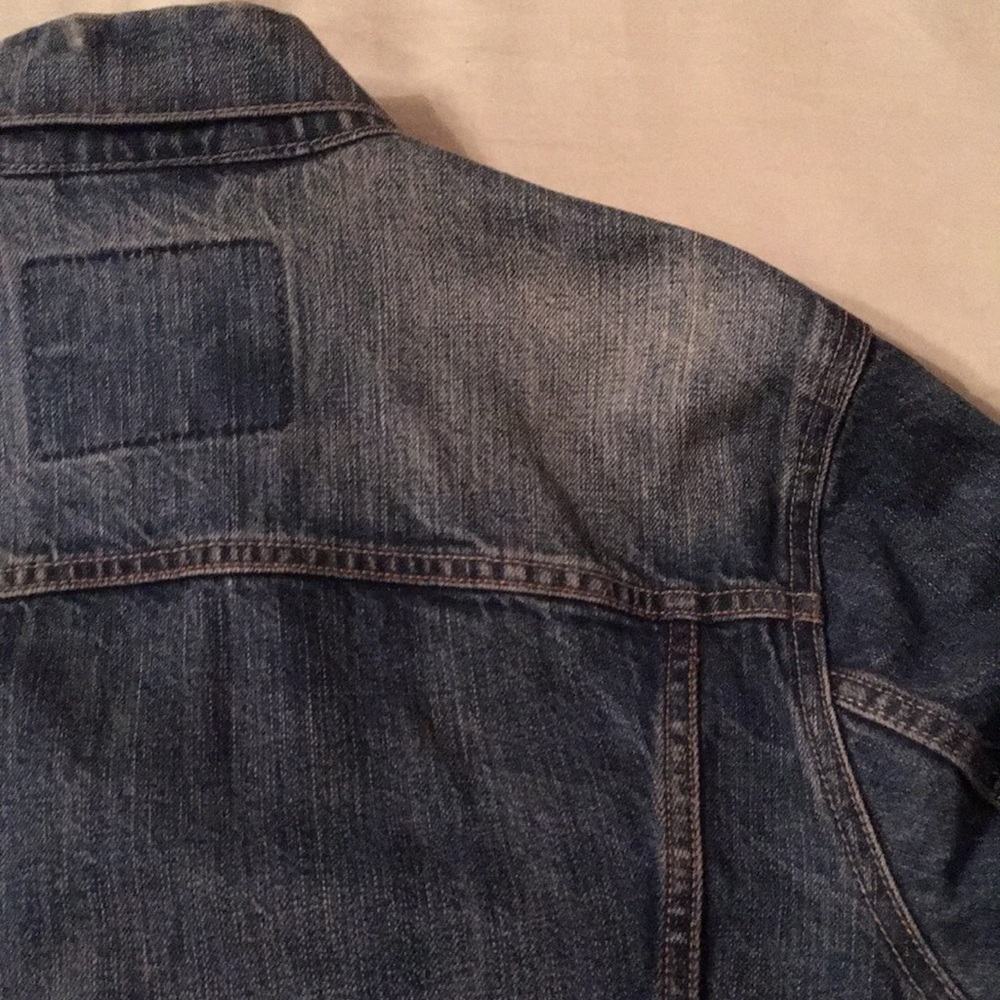 Levi’s Jean Jacket EUC! - Picture 10 of 14